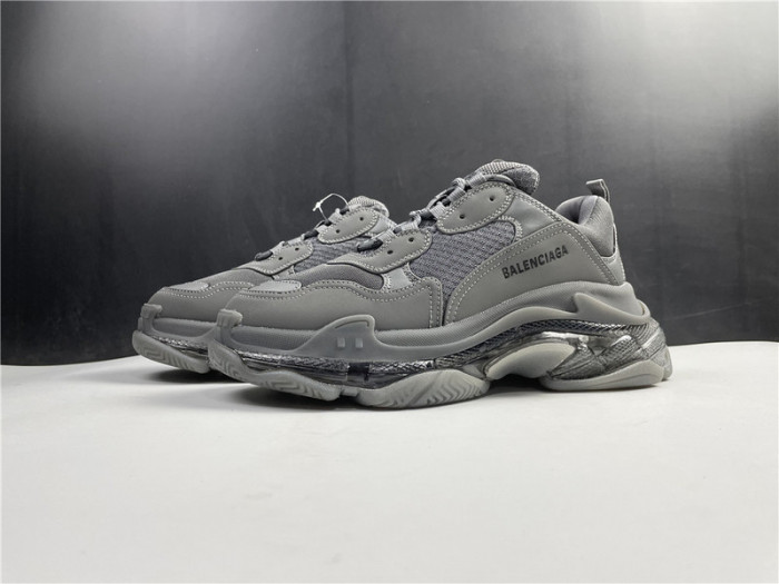 Ba*len*cia*ga triple s sneaker 