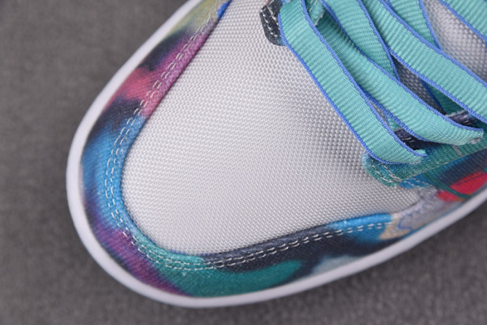 nike sb dunk low futura laboratories bleached aqua hf6061-400