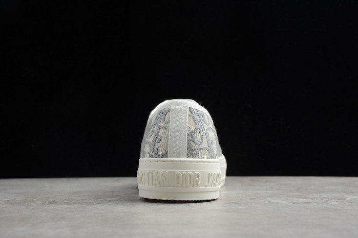b23 oblique low-top sneaker