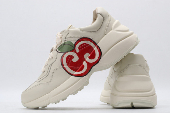 G*u*i sneaker g1000076