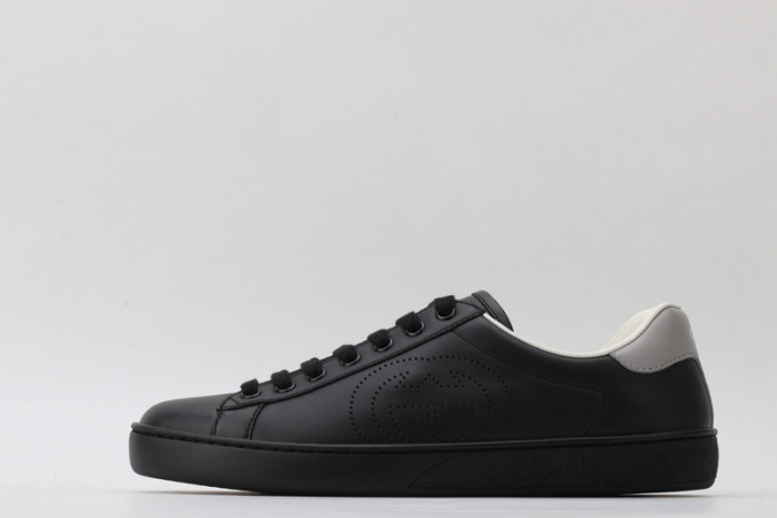 G*u*i sneaker g1000040