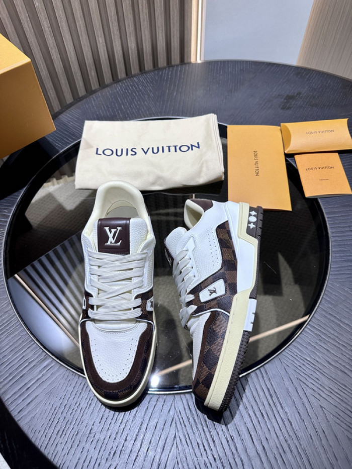 l&v trainer 02