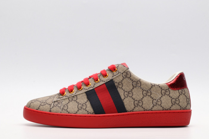 G*u*i sneaker g1000018