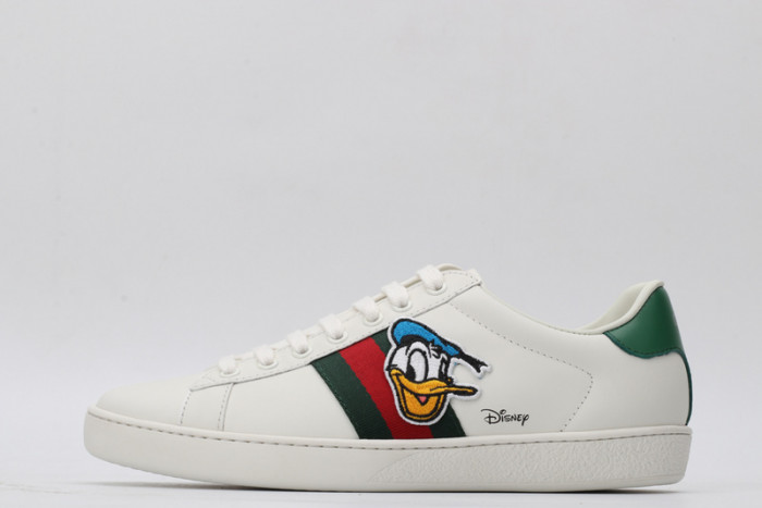 G*u*i sneaker g1000025