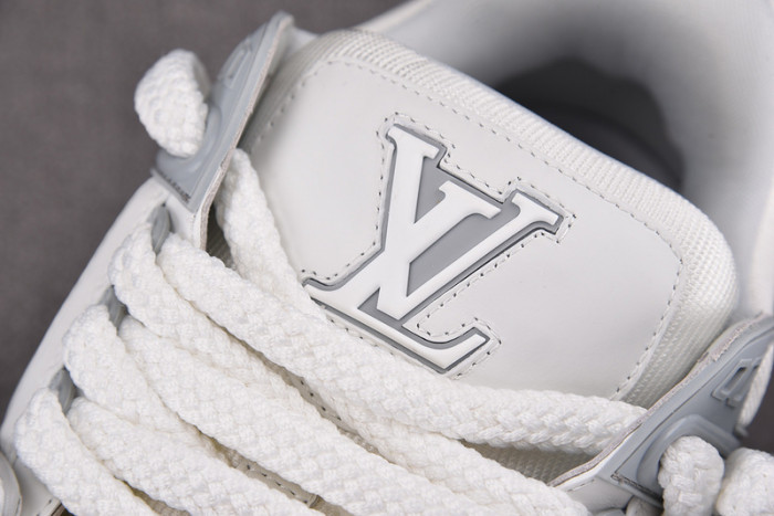 l&v trainer maxi gris